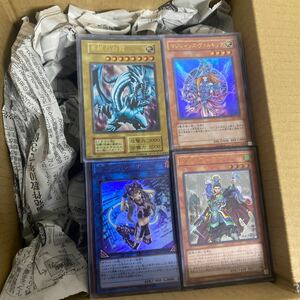 遊戯王 スーパー以上約1000枚 まとめ売り 引退 セット 青眼の白龍 マスカレーナ 初期 2期 第二期 ブルーアイズ