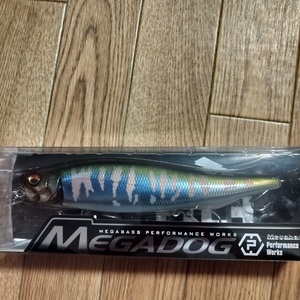 Megabass　メガバス　メガドック220　初期型　和銀琵琶マス　未開封！！