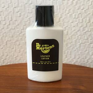 ★ 送料￥180～ ★ レザーローション Dr.Martens ドクター.マーチン 100ml 靴手入れ 汚れ落とし ブーツ 日本製 (新品)(未開封)(正規品)