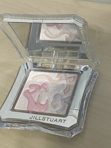 ジルスチュアート ハイライト&フェイスパウダー プリマグレースコレクション 101 JILLSTUART 残量たっぷり　定形外は140円 ゆうパケット