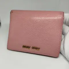 miumiu2つ折財布　ミュウミュウ財布