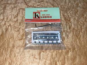 新品Kluson純正 KVB-N Hardtail Bridge For Vintage Fender Stratocaster11.3mm Nickel クルーソン ハードテイル フェンダー Styleニッケル