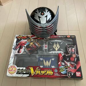 仮面ライダー龍騎 変身ベルト Ｖバックル アドベントカード10枚 リュウキ ヘルメット なりきり バンダイ 当時物 DXドラグバイザーと連動