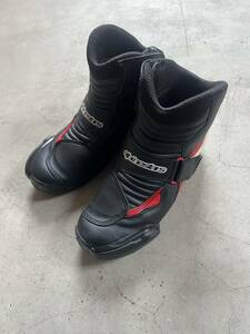 alpinestars アルパインスターズ SMX-1R 黒色　26センチ　美品です。　トウも丸みがあるので普段靴26センチの方でちょうどかと思います。