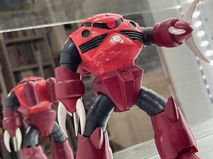 1/144シャア専用ズゴック■旧キット版HGはないヴァージョン*オリジナル塗装済みガンプラ完成品/約40年前ジャンク現物のみレトロガンダム