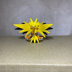 2007 ポケモン モンコレ モンスターコレクション フィギュア サンダー TOMY