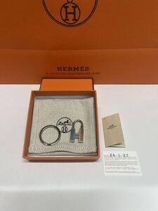 HERMES キーホルダー 《クイズ・レインボー》 カデナ