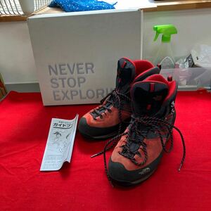 【NORTH FACE トレッキングシューズ レッド】ノースフェイス トレッキング 登山靴【A9-4】0524