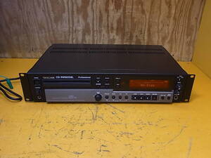 □Ca/194☆タスカム TASCAM☆業務用CDレコーダー☆CD-RW900SL☆ジャンク