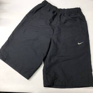 ナイキ NIKE ナイロンハーフパンツ ブラック メンズSサイズ 147610 