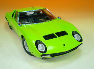 微難有　KYOSHO　1/18　LAMBORGHINI MIURA P400 SV　ランボルギーニ ミウラ 京商　ゆうパック80サイズ送料着払い