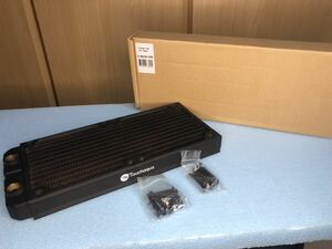 水冷　ラジエーター　Bitspower Touchaqua Slim 240 中古