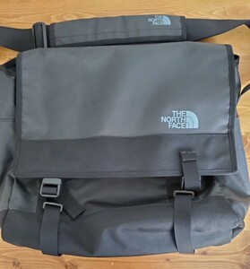 【T19】THE NORTH FACE ノースフェイス　メッセンジャーバッグ ブラック