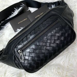 美品/イントレチャート ●BOTTEGA VENETA ボッテガヴェネタ メンズ ボディバッグ ウエスト ショルダー ブラック 黒 斜めがけ 編み込み 