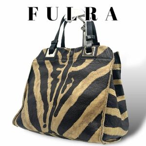 美品　FURLA　フルラ　ゼブラ柄　レザー　肩掛け　トートバッグ　A4収納　総柄　本革