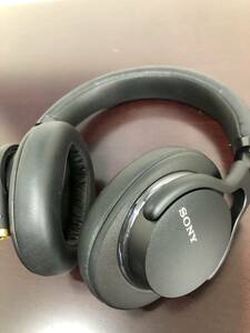 ☆SONY MDR-1AM2 [左右分離型 ハイレゾ対応] ヘッドホン・イヤホン中古品☆