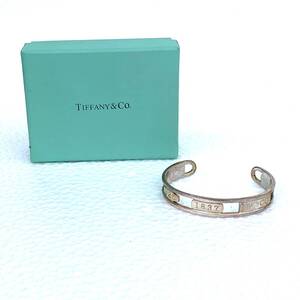 ☆Tiffany＆Co.　廃盤 ティファニー　レディースアクセサリー　バングル　925シルバー　1837　ブレスレット　箱付き