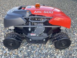 岩手　美品 クボタ ラジコン草刈機 ARC-500 リモコン付 燃料タンク容量2.05L 自走 リコイル式 芝刈 除草 使用時間11h 西濃運輸着払