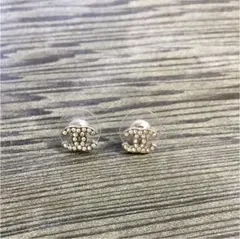 ピアス