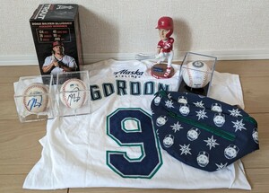 マイク・トラウト　直筆サインボール2個　非売品バブルヘッドセット/ エンゼルス　大谷翔平　MLB メジャー　実使用球　ゴードン　ボブル