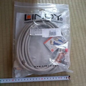 lindy プレミアム　dvi-d デュアルリンク延長ケーブル　3m 未使用　延長ケーブル　コネクター　パソコン　周辺機器　41246 未使用