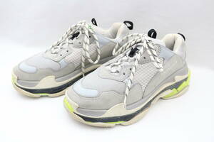 6A2104 【送料0円+追跡有】バレンシアガ triple s トリプルS スニーカー 541621 グレー イエロー メッシュ 43 ロゴ BALENCIAGA