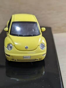 AUTO art 　VW New Beetle 　1/43　オ―トア―ト フォルクスワーゲン　ニュービ―トル 　