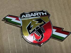 フィアット　アバルト　FIAT ABARTH エンブレム　　クリックポストにて発送します