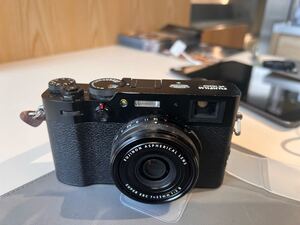 FUJIFILM コンパクトデジタルカメラ　X100v ブラック