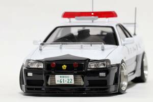 1/24 アオシマ　BNR34 スカイライン　パトロールカー　パトカー　完成品