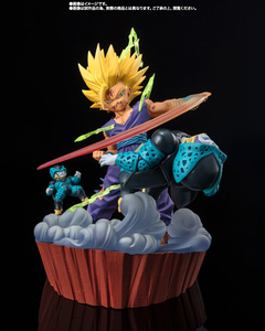 プレミアムバンダイ　ドラゴンボールZ フィギュアーツZERO ［超激戦］スーパーサイヤ人2孫悟飯-吹き荒れる真の力!!- 輸送箱未開封　正規品0