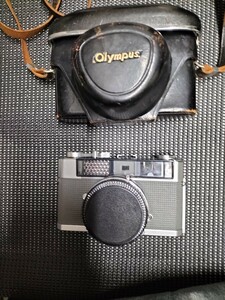 OLYMPUS オリンパス フィルムカメラ ケース付 110535