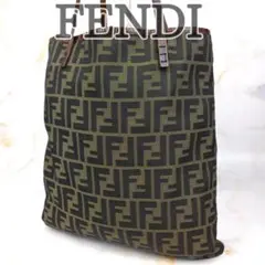 FENDI フェンディ ズッカ柄 トートバッグ ハンドバッグ　A4可能　カーキ