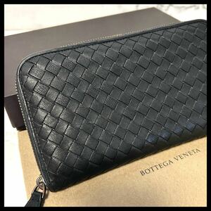 ★【極美品！希少！】 BOTTEGA VENETA ボッテガヴェネタ イントレチャート 長財布 ラウンドファスナー　ブラック　定価7.8万 225