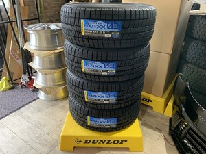 【2211036】【新品】DUNLOP WINTER MAXX WM03 215/45R17 2022年 4本 プリウス ウィッシュ カローラ 86 ノア ヴォクシー インプレッサ 等 