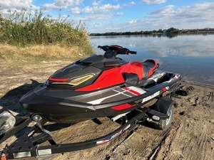 SEADOO RXT-X300RS 20190年モデル アワー88時間