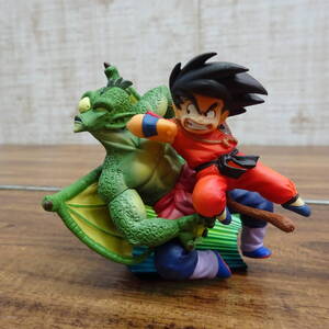 美品◇メガハウス　ドラゴンボールカプセル　ぶったおせピッコロ大魔王　ドラゴンボールクライシス編　孫悟空＆タンバリン　A-19