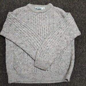 ARANCRAFTS SWEATER WOOL 