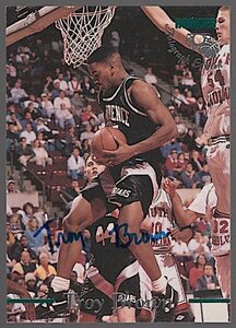 95-96 Classic Troy Brown Auto