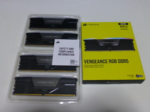 メモリ デスクトップパソコン用 CORSAIR VENGEANCE RGB DDR5-6000 PC5-48000 16GBx4枚 合計64GB 起動確認済みです CMH64GX5M4B6000C36