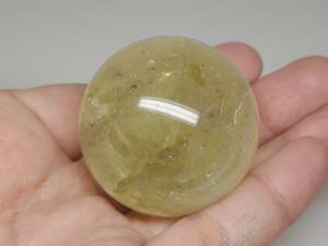 シトリン① 120g 水晶 丸玉 スフィア クォーツ 原石 鑑賞石 自然石 誕生石 鉱石 鉱物 水石 宝石 置石 インテリア 