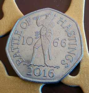 英国 50ペンスコイン 2016年 イギリスヘイスティングズの戦い Battle of Hastings1066年デザインブリティッシュ コイン8g 27mm