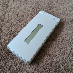 SoftBank AQUOSケータイ4 A205SH ホワイト