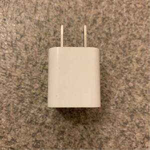 即決 Apple アップル 純正 USB充電器 5V 1A アイフォーン コンセント ACアダプター 付属品 アイフォン mac iphone ipad mini など