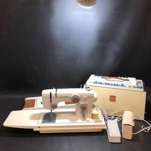 T2041　　JANOME ジャノメ MODEL 802 No.750713449 ミシン ハンドクラフト 手工芸 手芸 裁縫 蛇の目 フットペダル付　通電確認済み