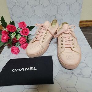 CHANEL　ココマーク　ピンク　ラメ　スニーカー　可愛い　パンプス　ローファー