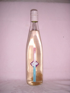 ◆新品【SAKURAのワイン】幸運の桜入り ロゼ Made in Japan 外国への贈り物にGood!!!