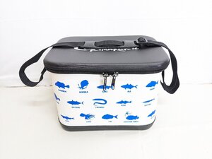 (管02714)良品 がまかつ タックルバッカン18 GM-2582 ホワイト 魚柄 磯釣り タックルボックス フカセ