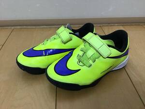 NIKE ナイキ　サッカートレーニングシューズ　16cm