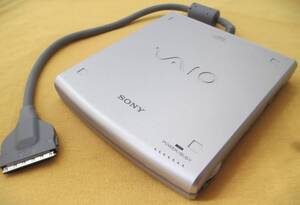 【VAIO】PCカードI/F外付けCD-ROMドライブ　PCGA-CD5（PCカード欠品）